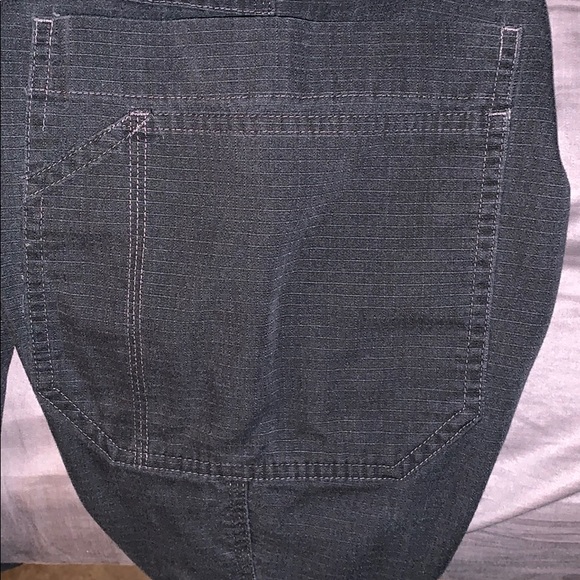 Carhartt men’s black ripstop utility scrub bottoms - Picture 3 of 6